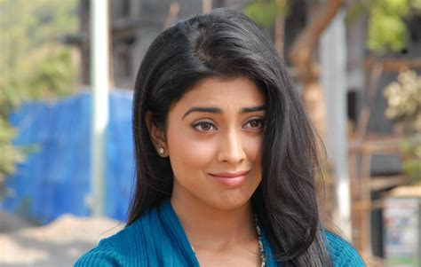 Shriya Saran Bollywood Actress New Pictures Images High Quality