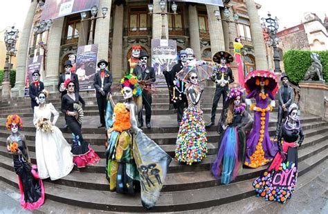 Catrinas Guanajuato México Mexico Culture Dia De Muertos Juarez
