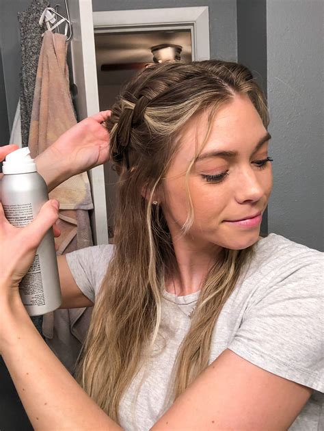 How To Use The Best Dry Shampoo For Oily Hair Tips And Tricks Annie Rosette