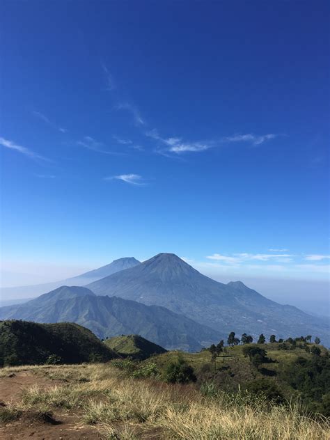 Pemandangan Gunung Penanggungan