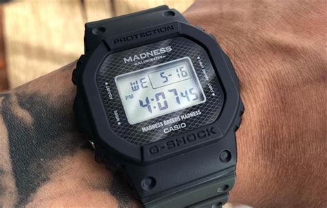 Amazon's choice for casio g shock. 本季没等到Supreme x Rolex很失望？今日G-SHOCK x MADNESS重磅曝光! ｜ Yoho!潮流 ...