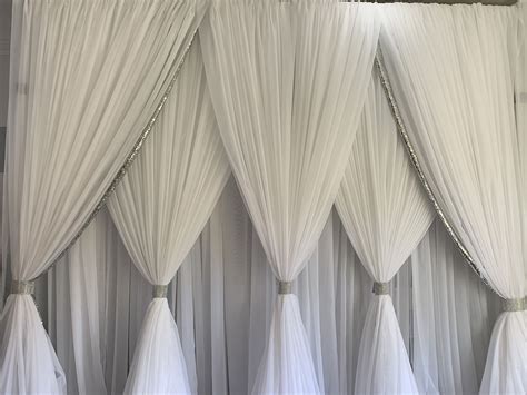 White And Silver Backdrop Wedding Planner New York Backdrops Ny Wedding