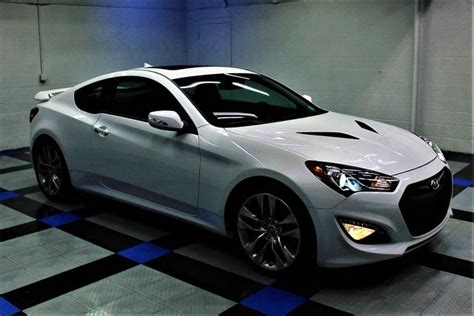 Comparison test of the 2010 hyundai genesis coupe 3.8 and 2009 infiniti g37 coupe, including driving impressions, instrumented test results and dynamometer data. New 2016 Hyundai Genesis Coupe 3.8 2D Coupe in South ...