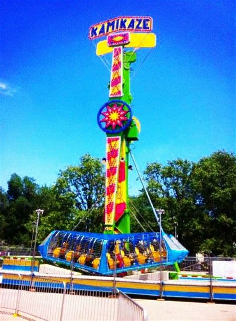 Pin By Michaelapplegate On Bitie Carnival Rides Amusement Park