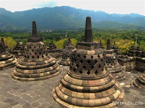 Candi Borobudur Tiket Atraksi Aktivitas IdeTrips