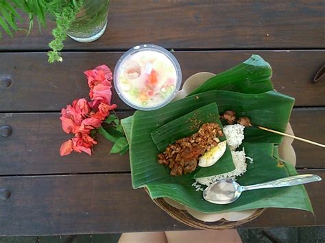 11 Makanan Khas Bali Bikin Ngiler Yang Patut Untuk Dicoba