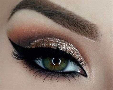Long lasting eyeshadow colors to mix and match to create your favorite eye makeup looks that will last all day. Pin by Melissa Riley on Makeup | Gold wedding makeup, Dark green eyes, Eye makeup