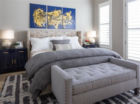 Buy bedroom benches and get the best deals at the lowest prices on ebay! Transitional Gray Bedroom With Stylish Striped Bench | HGTV