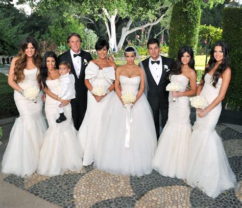 Kim Kardashians Wedding Flowers Simple Classic Looks You Can Have