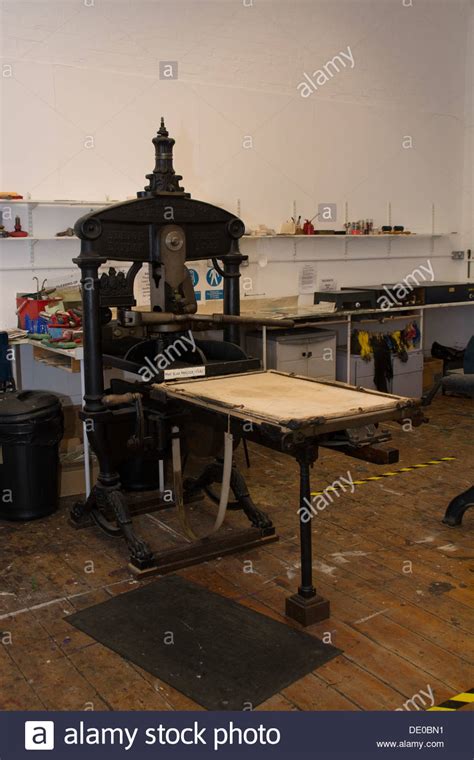 Antique Printing Press Hi Res Stock Photography And Images Alamy