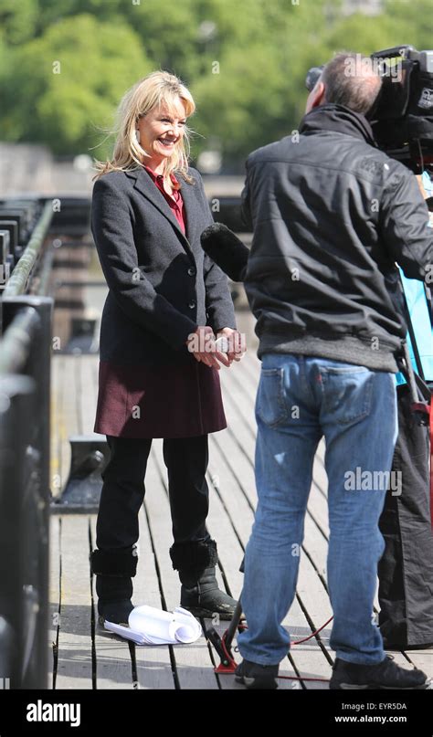 Tamzin Outhwaite Filming New Tricks On The Southbank Today Featuring