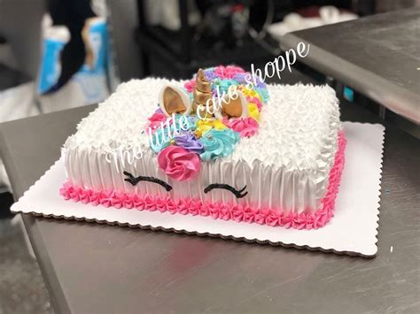 A seated or standing unicorn in a relatively simple frosted background looks pretty amazing, while a two or three tiered cake adorned with the graceful creature makes the most elegant design. brooklyn bday image by Linda Odell | Unicorn birthday cake ...