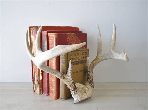 Horn in on these porcelain antler replicas from two's company. 18 Creative Ways to Decorate with Antlers