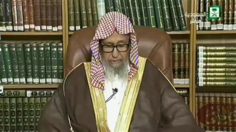 فإذا جاز صيام التطوع المعتاد فجواز صيام قضاء رمضان من باب أولى ، لأنه واجب ، ولأنه لا يجوز تأخير القضاء. ‫من صام يوم الشك فقد عصى أبا القاسم - العلامة صالح الفوزان ...