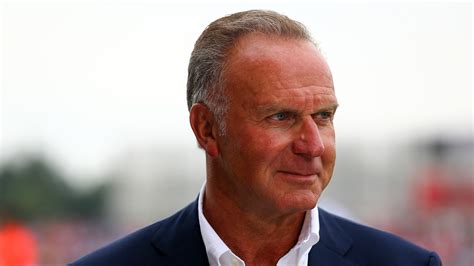 Er spielte auf der position центральный нап. Bayern CEO Karl-Heinz Rummenigge backs United States to ...