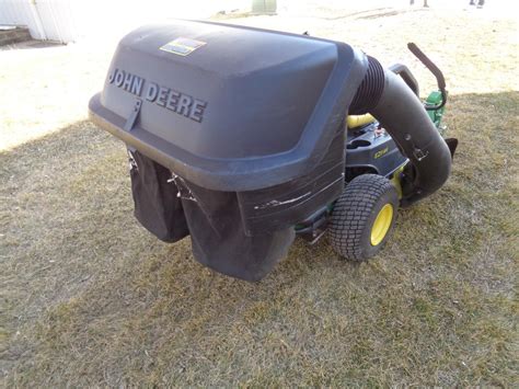 2014 John Deere Z235 42c E Z Trak Zero Turn Mower Wrear Bagger