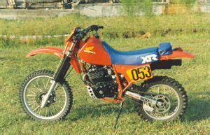When i bought this 1983 honda xr500r, the plastics were faded; Honda XR500 - CycleChaos