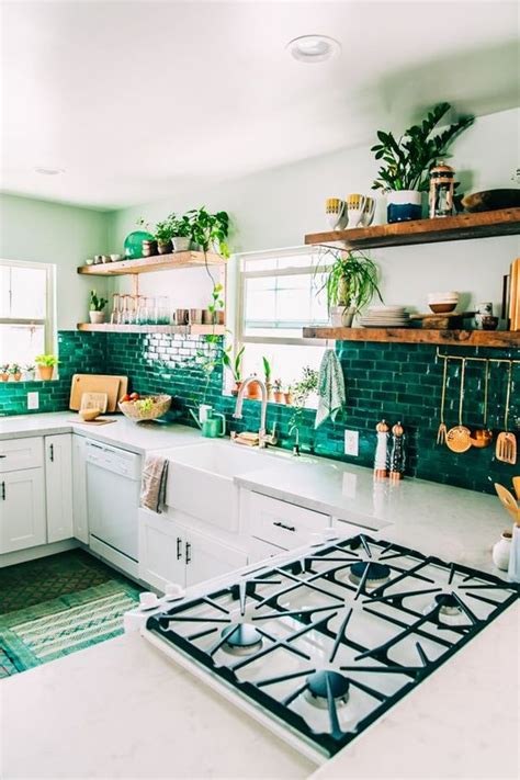 25 Green And White Kitchen Décor Ideas Digsdigs