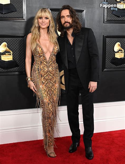 Heidi Klum Shows Off Her Sexy Boobs At The Th Annual Grammy Awards