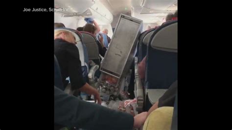 Video Violent Turbulence Rocks Delta Flight Injuring At Least