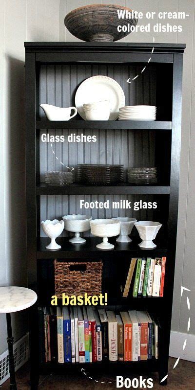 How To Arrange Your Bookshelves Quickly So They Look Good Without