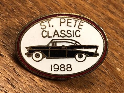 Vintage 1988 St Pete Classic Car Show Lapel Hat Pin Pinback ~ Souvenir