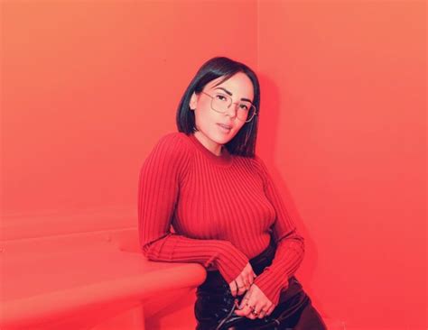 Последние твиты от monk d. Agathe Auproux plus sportive que jamais s'affiche en sueur ...