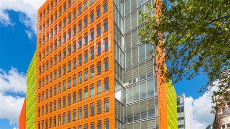 Modern Buildings By Renzo Piano And Annabelle Selldorf Use Terra Cotta