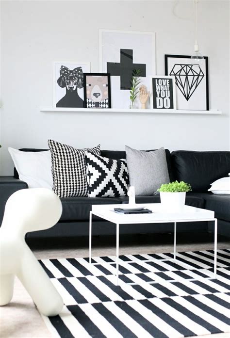 20 Of The Best Colors To Pair With Black Or White