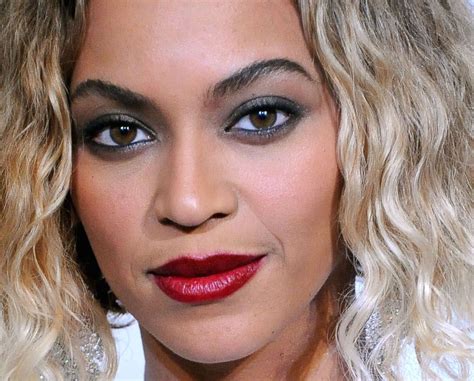 The Story Of The New Millennium As Told Through Beyonces Eyebrows Racked