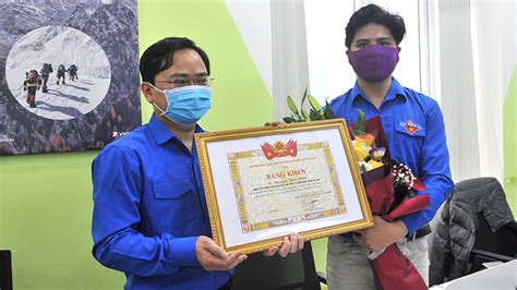 Lễ công bố fair play. Khen thưởng nhóm nghiên cứu ứng dụng khai báo y tế NCOVI ...