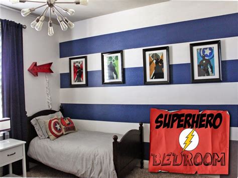 These superhero bedroom ideas include items you can craft and some items that can only be purchased. Superhero Bedroom Ideas - HomesFeed