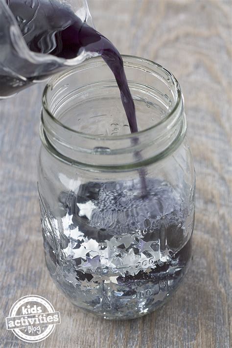Application with this kind of glitter is easy to do. Learn How To Make A Glitter Jar - Kids Activities Blog