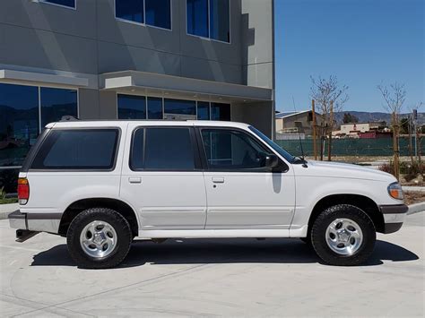 97 Ford Explorer Limited Edition Gaswroad