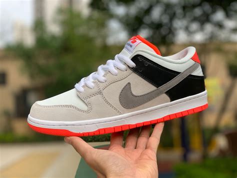 2020 Release Nike Sb Dunk Low “infrared” Skate Shoes Cd2563 004