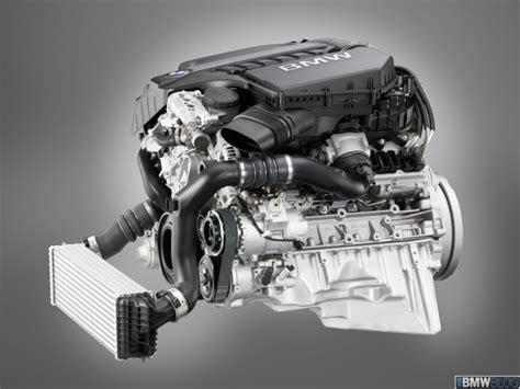 Bmw Twinpower Turbo Technology Again Takes Two Spots On 2013 Wards 10