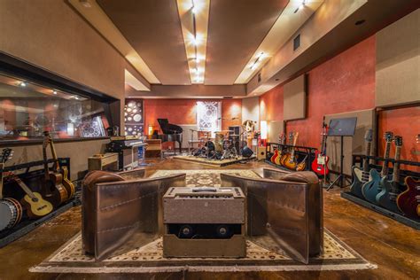 6 Homes With Professional Recording Studios And Music Rooms Christies