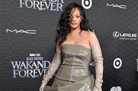 Rihanna Returns To Music With ‘lift Me Up Listen