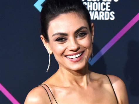 'i like to do what's called a geria… Mila Kunis Shoe Size and Body Measurements - Celebrity ...