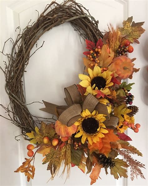 Sunflower and Grapevine wreath | Fall grapevine wreaths, Fall thanksgiving wreaths, Grapevine wreath