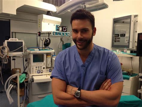 Giacomo Urtis, il chirurgo plastico dei vip si è davvero ...
