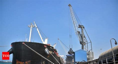 Tuticorin Port Sets Cargo Handling Record India Business News Times