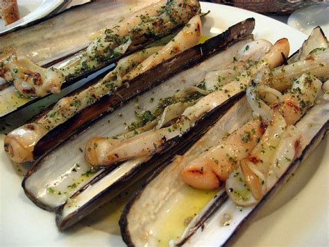 Razor clams & spring onions recipe. Grilled Razor Clams by Sifu Renka | Seafood recipes ...