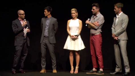 Hollywood is filled with child stars, but what about ones who can barely talk and walk? Star Trek Into Darkness Cast Interview at CinemaCon - YouTube