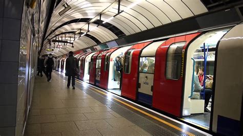 London Underground Victoria Line Train At Vauxhall 8 April 2016 Youtube