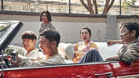 Atau apakah kamu penggemar film produksi china? Nonton Film Collectors (2020) Cinema21 Sub Indo | NOBAR24