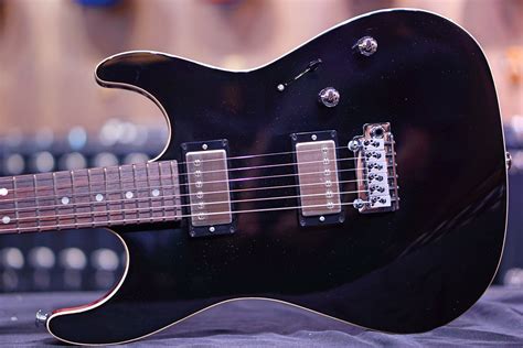 Suhr Pete Thorn Signature Series Guitar Black 65784 — Hiendguitar