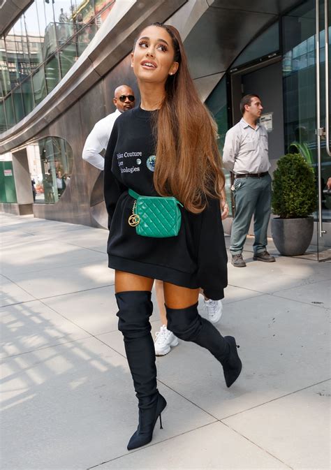 Ariana Grande Casual Outfits 2020 Ariana Grande S Clothes Outfits