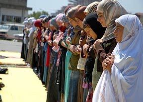 A significant proportion of muslims are only nominally. Religion News Views and the World : Kosovo Women Prayers ...
