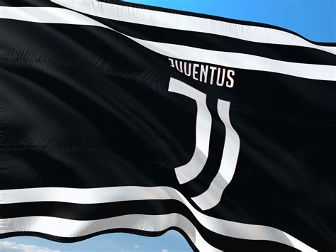 Juventus dls kits 2021 are out for the juventus kits dls fans. Rosa Juventus 2020/2021: età, numero di maglia di Morata e ...